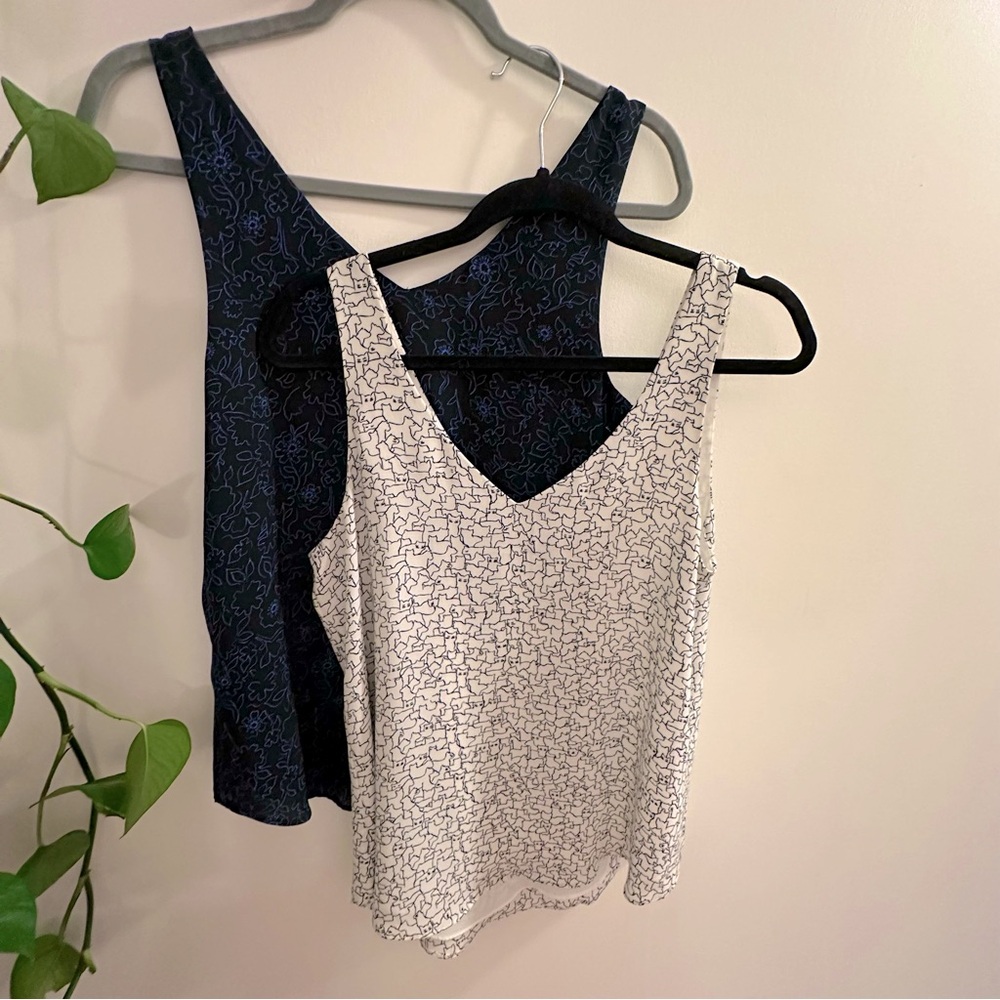 RW&Co | 2-pack Blouse V-neck